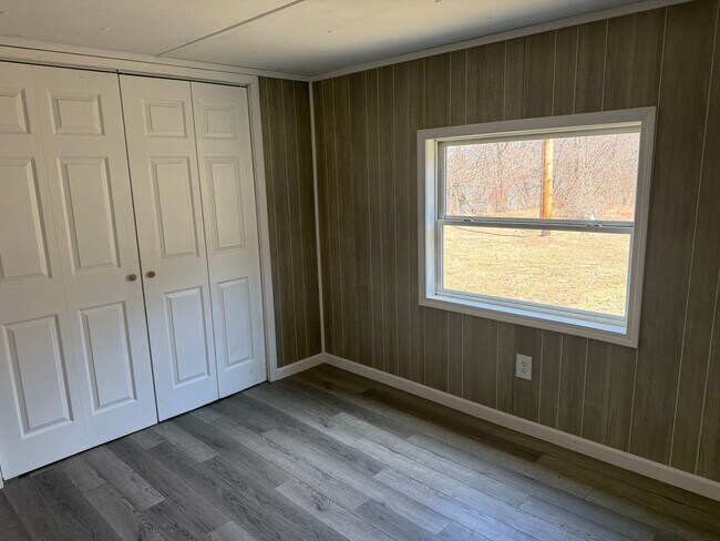 Foto del edificio - For Rent – Riverfront Home in Gnadenhutten