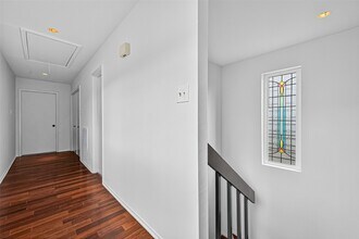 Building Photo - 1917 Trixie Ln