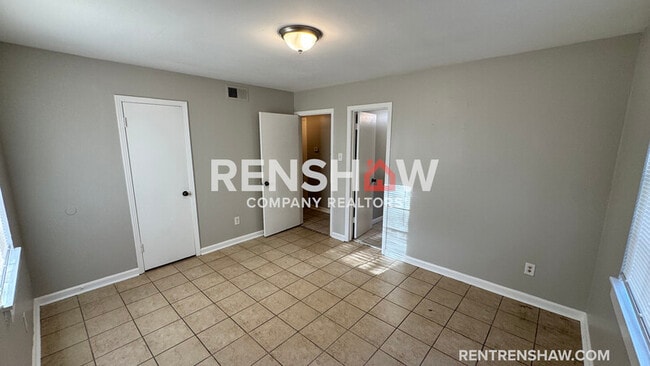 Building Photo - 1976 Goldbrier Ln