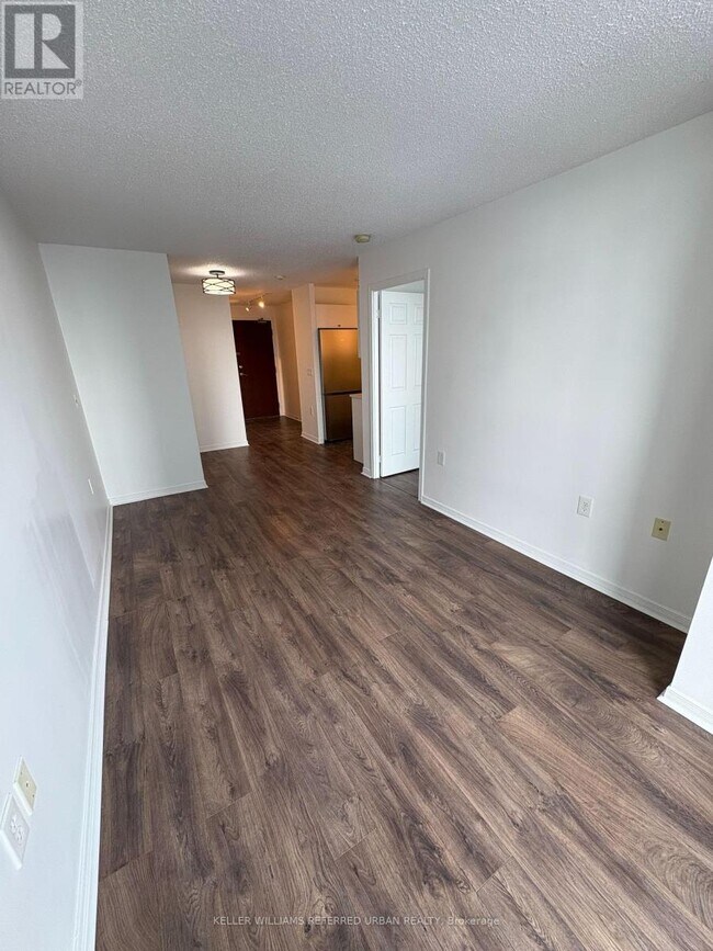 Photo du bâtiment - 28 Olive Ave