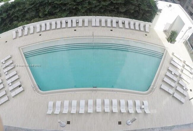 Foto del edificio - 1100 S Miami Ave