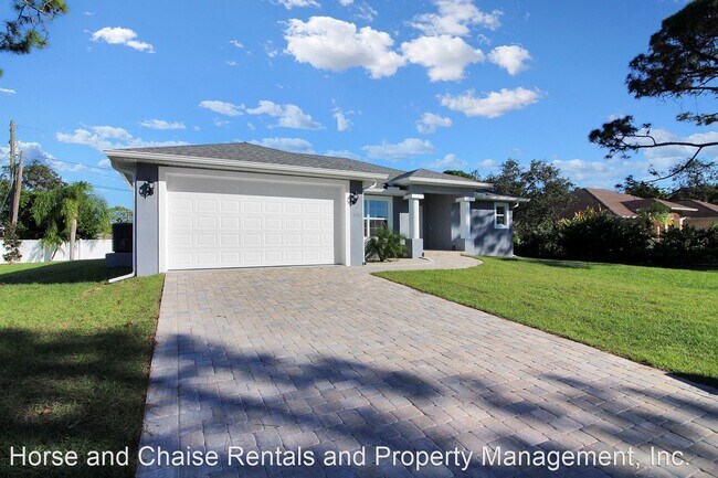 Foto del edificio - 3 br, 2 bath House - 5781 Elton Rd