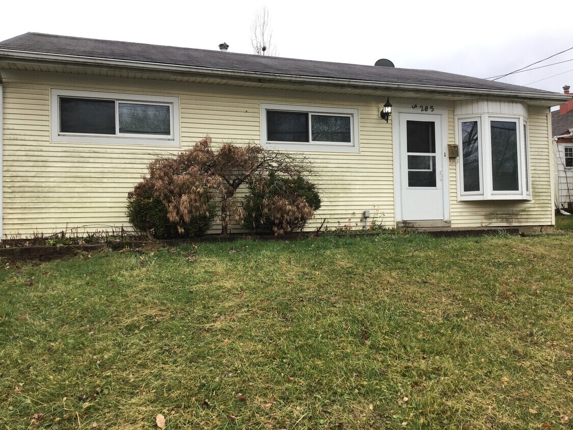 Primary Photo - 3285 Lapland Dr