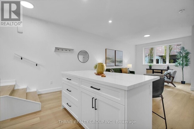 Photo du bâtiment - 4 - 74B CHURCH STREET