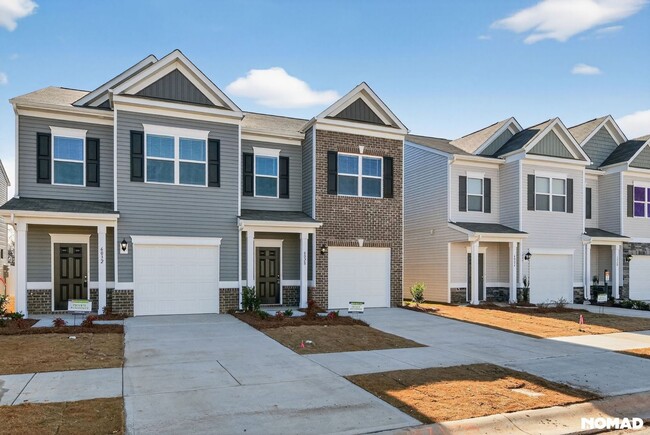 Foto del edificio - 6028 Jasmine Branch Rd