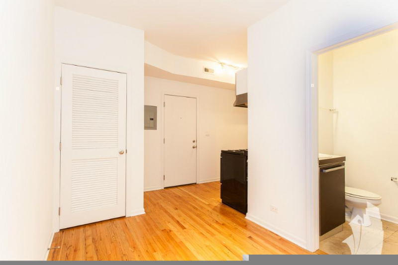 5054 N Winthrop Ave, Chicago, IL 60640 Room for Rent in Chicago, IL