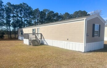 Building Photo - 56 Celia Dr