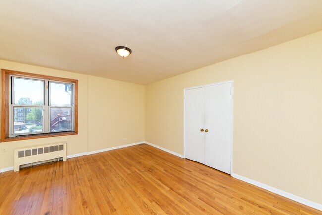 Foto del edificio - 2625 W Fitch Ave