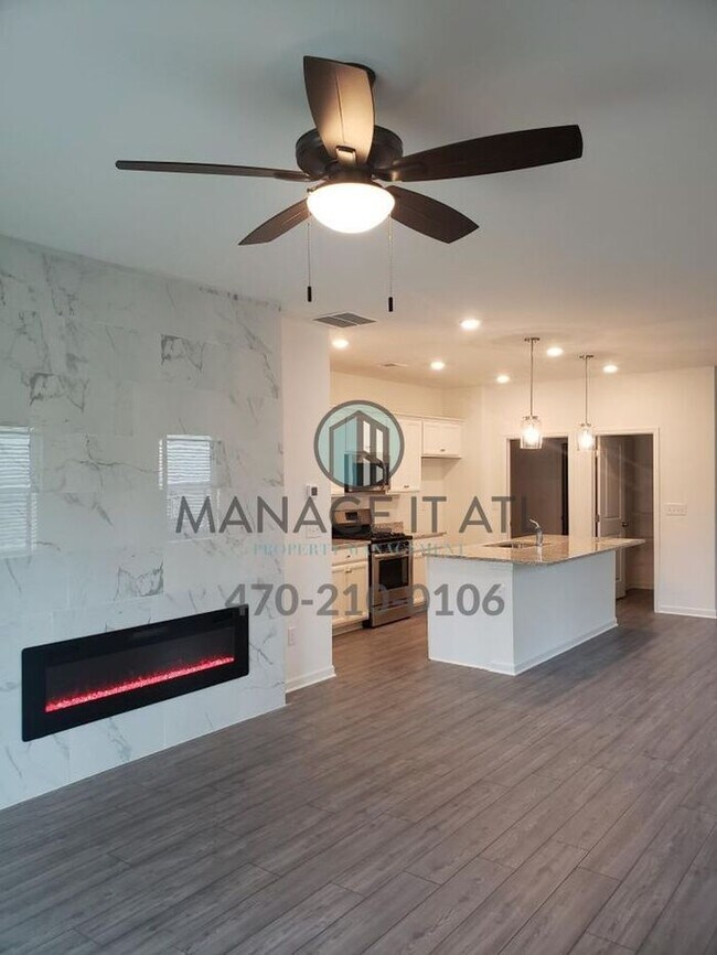 Foto del edificio - Beautiful 5 Bedroom House with a Master Be...