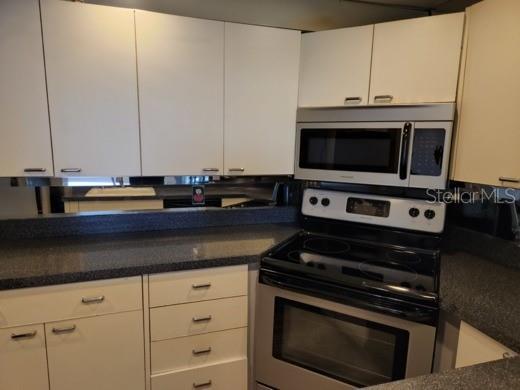 Foto del edificio - 4141 Bayshore Blvd