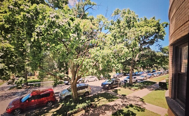 Foto del edificio - 5503 N Campbell Ave