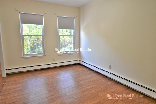 Foto del edificio - 46 S Huntington Ave