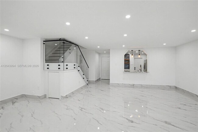 Building Photo - 16240 SW 75th St