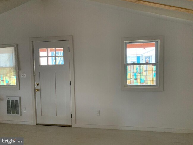 Foto del edificio - 37300 Harmon St