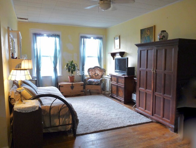 Foto del edificio - 1666 Commonwealth Avenue