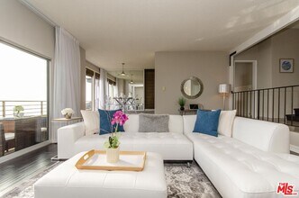 Building Photo - 18065 Coastline Dr