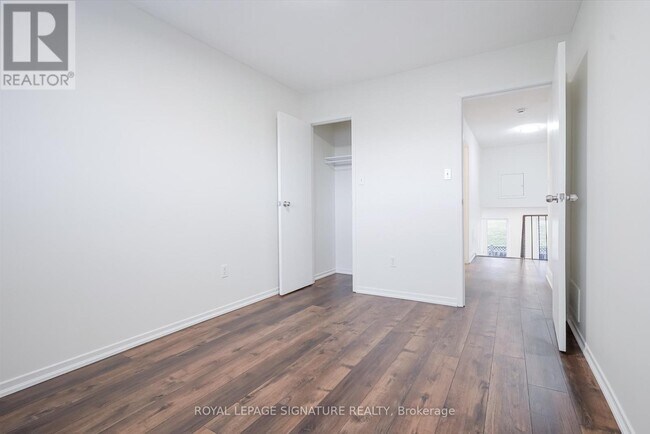 Building Photo - 796 Thistle Down Ct