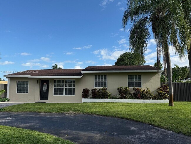 Foto del edificio - 1498 SW 47th Terrace