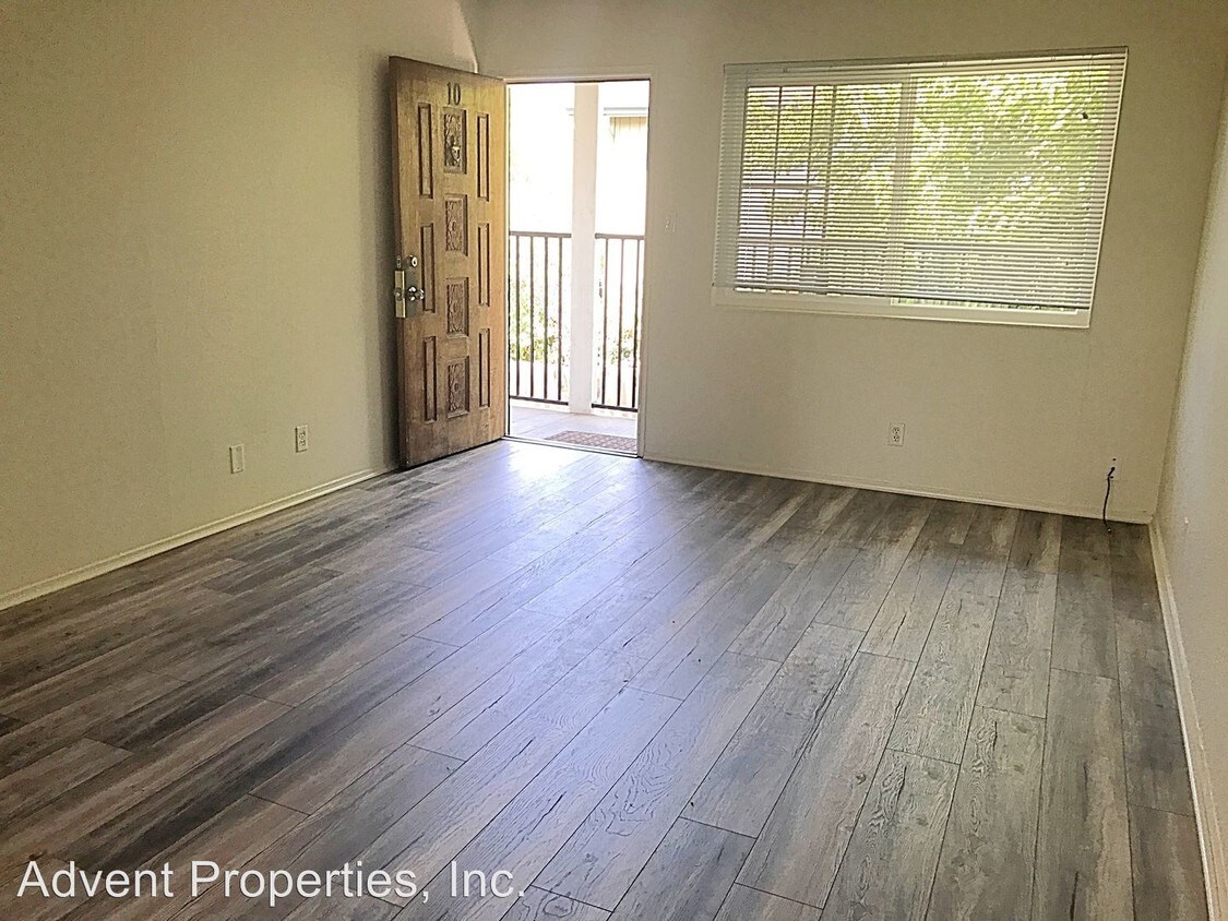 Primary Photo - 2113 Tenth St