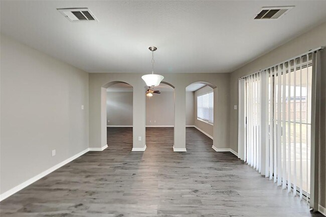 Foto del edificio - 4515 Cypress Colony Ln