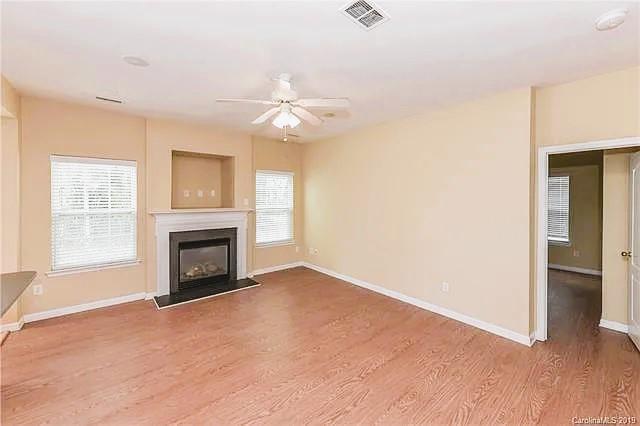 Building Photo - 3320 Crutchfield Pl