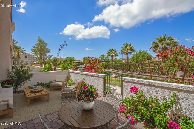 Building Photo - 4077 S Sabrina Dr