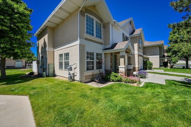 Photo - 11976 Draperville Ave Townhome