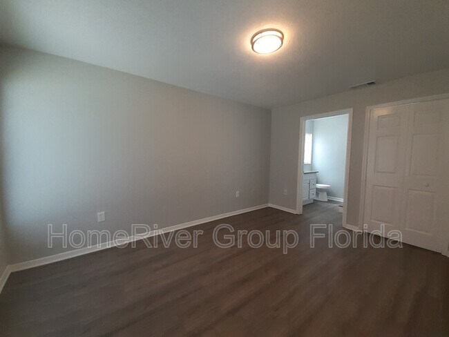 Building Photo - 207 Margarita Rd