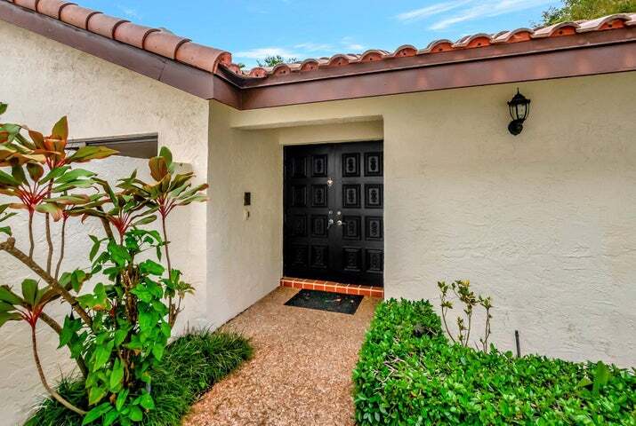 Foto principal - 6725 Lago Vista Ter
