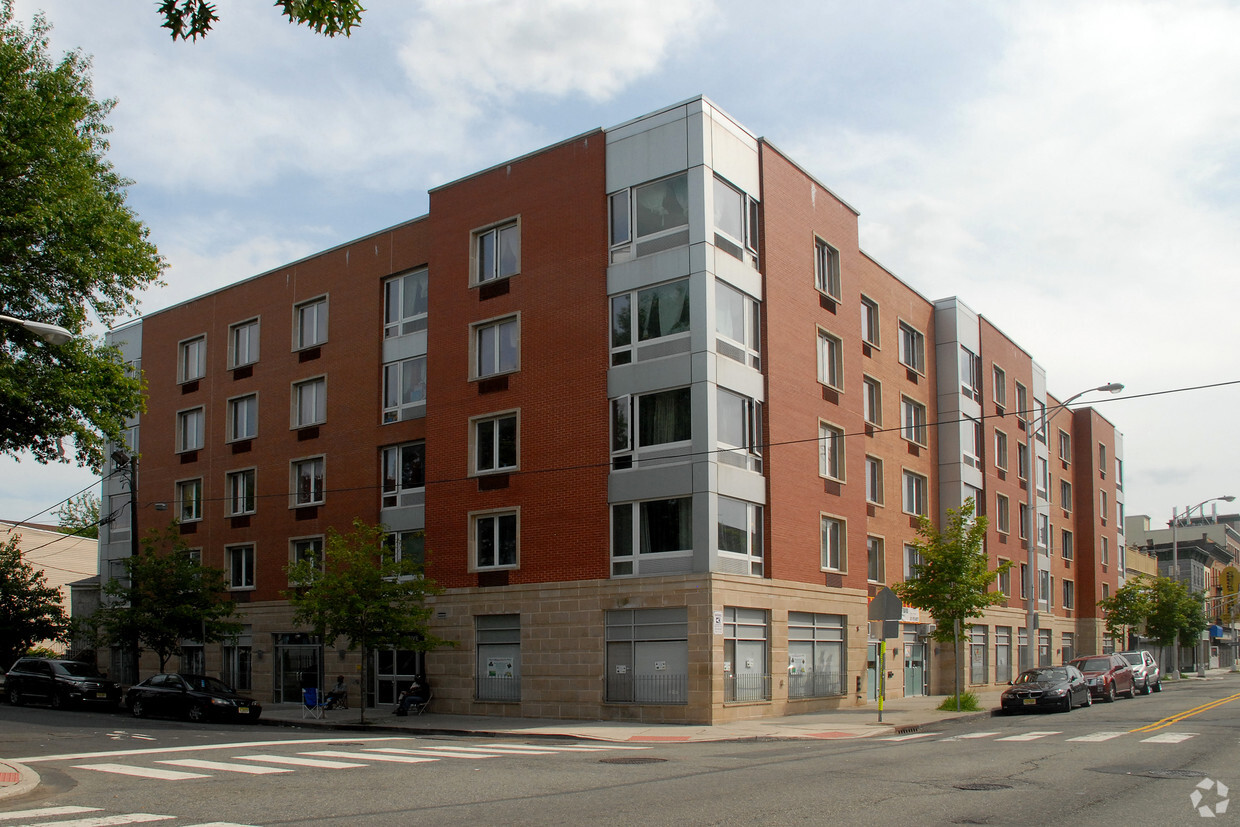 Building Photo - Webb Apartments