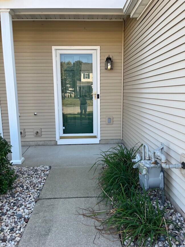Foto del edificio - 4020 Gentry Ln