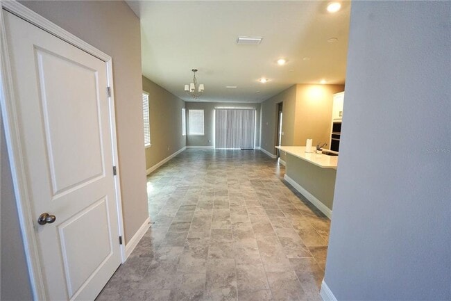 Building Photo - 2173 Sunshine Peak Dr