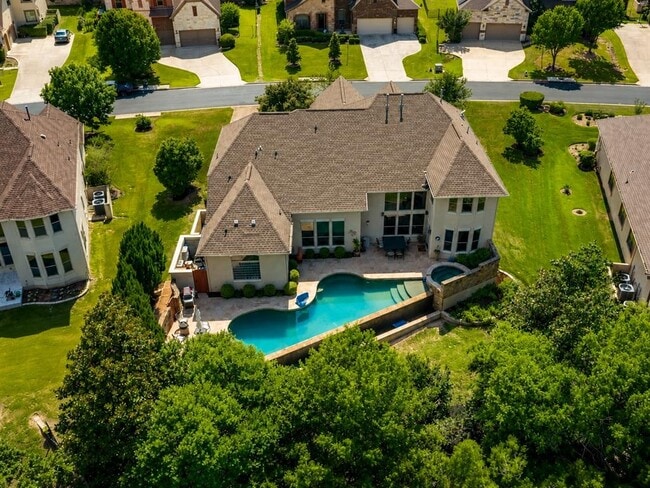 Building Photo - 206 Varco Dr