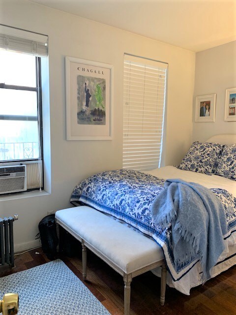 Foto del edificio - 261 W 21st St