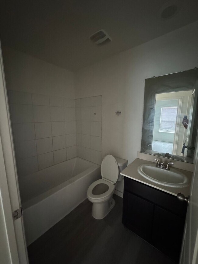 Foto del edificio - 1413 N 7th St