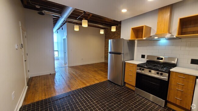 Building Photo - 2886 S Archer Ave