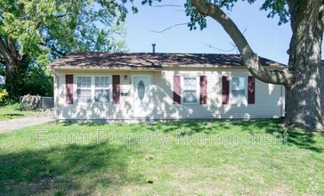 Building Photo - 1240 Berwald Dr