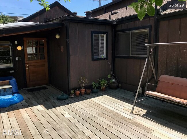 Foto del edificio - 3 br, 2 bath House - 6334 Kensington Ave