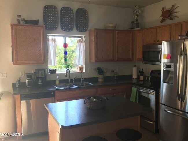 Foto del edificio - 2725 E Mine Creek Rd