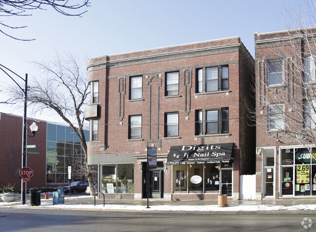 Foto del edificio - 3700-3704 N Southport Ave