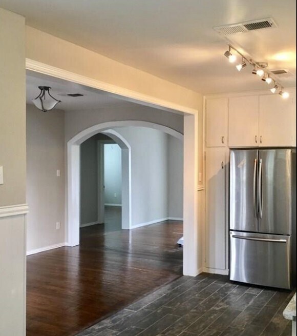 Foto del edificio - 5503 Lawson St