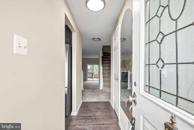 Foto del edificio - 6185 Little Valley Way