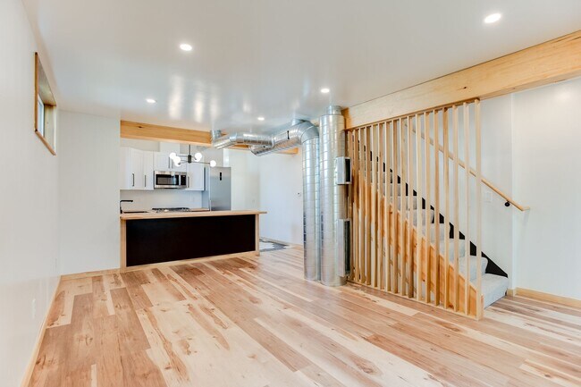 Foto del edificio - 3907 Xerxes Ave S