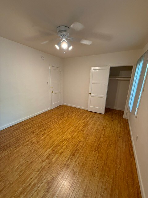 Foto del edificio - Westwood Plaza Apartments