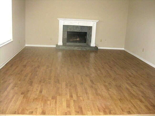 Building Photo - 10518 Elk Point Ln