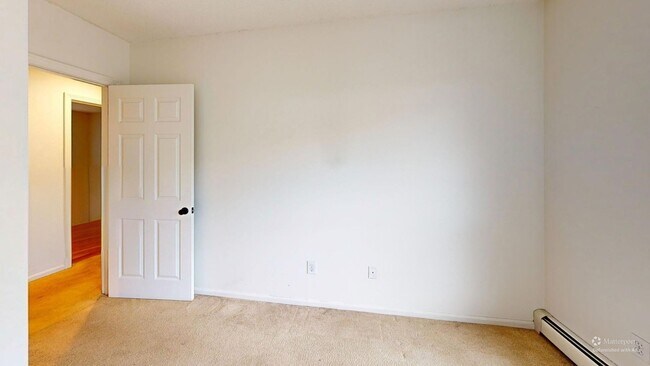 Foto del edificio - Spacious 3-Bedroom Condo in Lebanon, NH