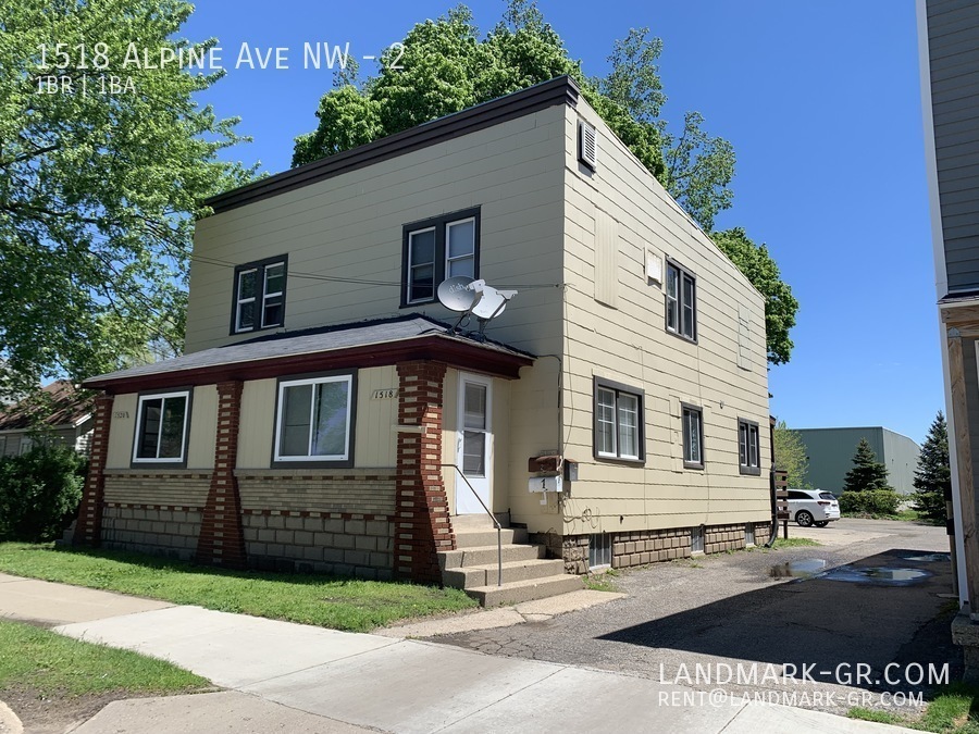 Primary Photo - Updated 1 Bed/1Bath – First Month Only $550!