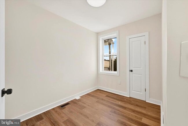 Foto del edificio - 33 S Morley St