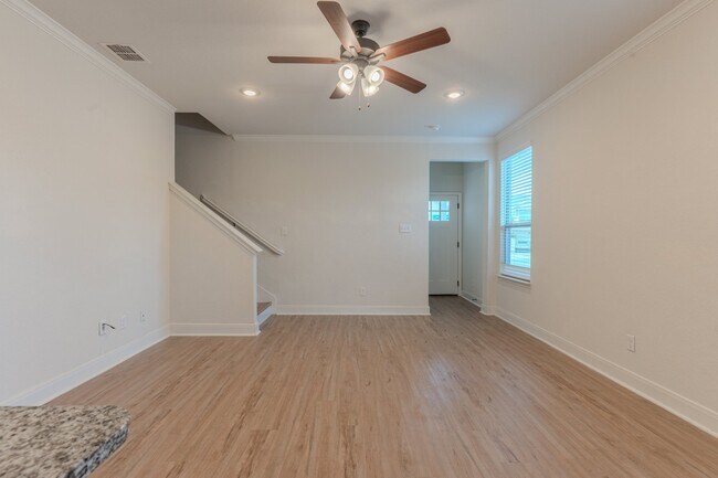 Foto del edificio - 10310 Candlewood Wy