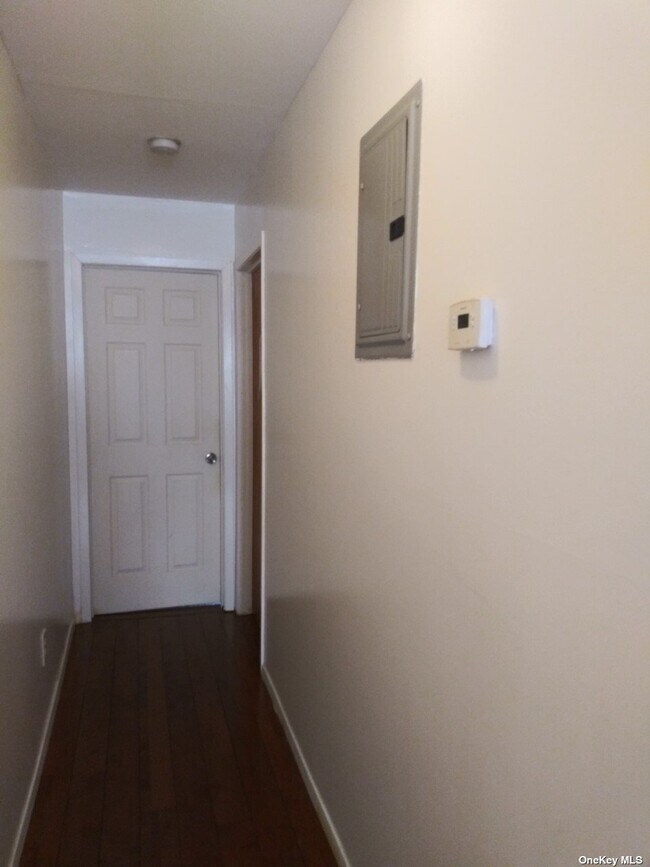 Foto del edificio - 143-37 257th St